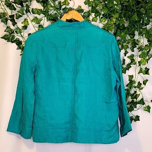 Chico's. Linen Jacket. Size 1. EUC - Picture 7 of 9